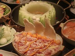 -得意咚瓜·顺德鱼生·冬瓜火锅(深圳首店)