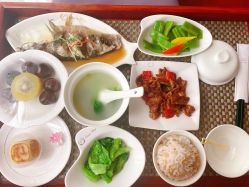-馨月汇·一悦馨香月子中心(前滩店)