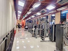 -奇迹健身金茂汇店