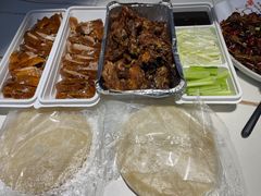 -阿瓦山寨·湘菜现炒·剁椒鱼头王(咸阳总店)