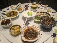 -贝勒爷·酥不腻烤鸭