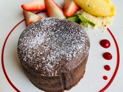 熔岩巧克力蛋糕配冰淇淋-EN SPACE恩空间