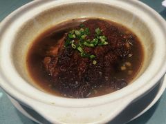 -老码头黑皮肘子锅包肉(赣水路店)