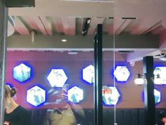 -沪小胖·小龙虾·蓝龙王(八佰伴店)
