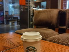 热美式中杯-星巴克(哈尔滨松雷店)