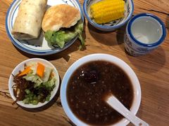 -小放牛炒菜馆(军校店)