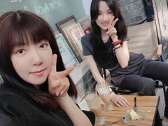 -脚下咖啡·CHILL酒馆(灵光东巷店)