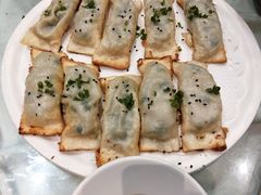 鱼籽锅贴-930私房菜(欧阳路店)