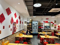 -柳州肥姨妈大骨螺蛳粉(曹路店)