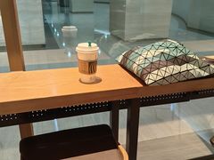 -星巴克(北京市民生金融中心店)