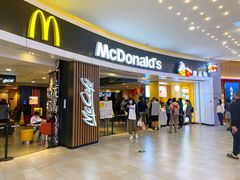 门面-麦当劳(城西银泰店)