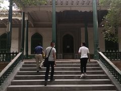 -艾提尕尔清真寺