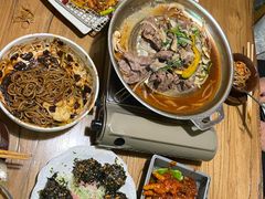 -恩你小木屋·韩式料理(假日广场店)