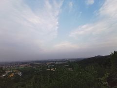 -鬼笑石后山停车场