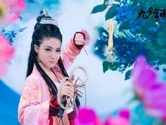 -九月鹰飞汉服摄影工作室
