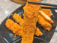 -莱莱小笼·乔艾