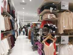 -优衣库(南宁万象城店)