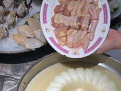 -禄婶鸡煲·打边炉
