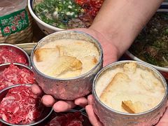 -云阿蛮云南生烫牛肉米线(奉贤路店)