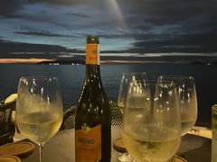 -Sunset Bar(丹绒亚路香格里拉店)