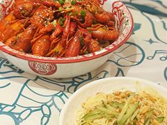 -松哥油焖大虾.小龙虾.黑鸭煲(海岸城店)