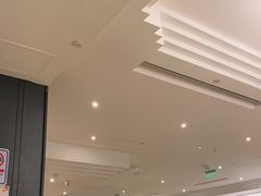 -港丽餐厅(高德置地店)