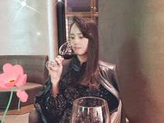 -wineapp葡萄酒餐吧(外滩金融中心店)
