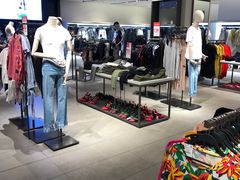 -ZARA(世贸天阶店)