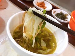 -乡党臊子面(丰庆公园店)