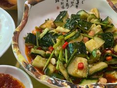 -鲤鱼塘农家山庄