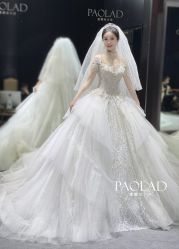 -南京宝娜嫁衣婚纱礼服馆(中央路店)