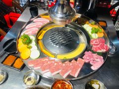 -哈哈碳都·牛肋条无限自助烤肉(台江万达店)