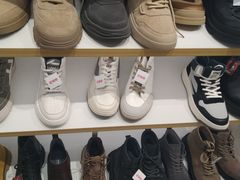 -hotwind热风(国际商场店)
