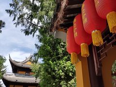 -龙华寺
