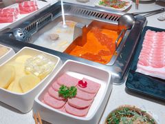 番茄锅底-海底捞火锅鲜切牛肉主题店(长寿路店)