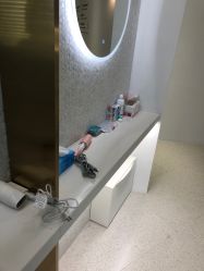 -优加东京秀烫染SALON