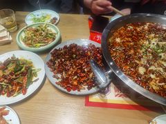-爱妻鱼•老体北重庆水煮鱼•川菜(白云路店)