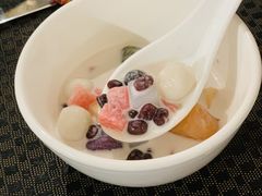 鲜芋水果捞-乐咖啡西餐厅(太湖皇冠假日酒店)