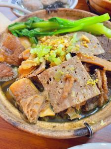 两广牛杂(石路店)-"老妈在施斌聊斋兜兜白相相看到这家店,馋了.
