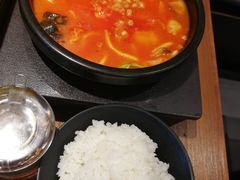 -阿香米线(大唐西市大润发店)