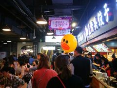 -八一路好吃街(雨田商务大厦店)