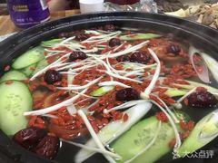 -金鼎雪山牦牛杂火锅(理县总店)