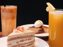 -black rainbow coffee