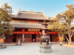 -龙华寺