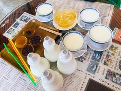 -周大娘牛乳(旧寨古村总店)