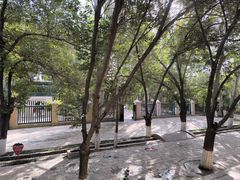 -艾提尕尔清真寺