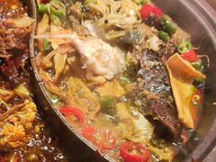 -令狐冲·炭烤活鱼(宝龙店)