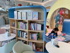 -KIDults童伴儿亲子餐厅(达美中心广场店)