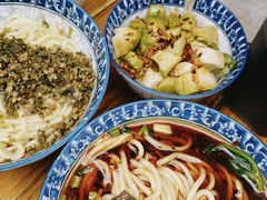 -素椒杂酱面(油篓街店)