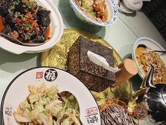-湘聚唐缘正宗湖南湘菜(盈坤世纪店)
